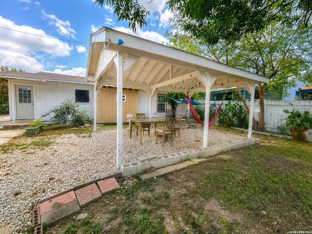 914 GLAMIS AVE, San Antonio, TX 78223