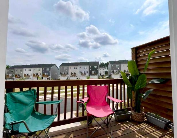 523 Deercroft Drive, Apex, NC 27539
