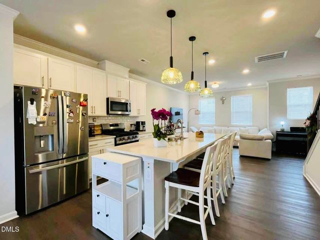 523 Deercroft Drive, Apex, NC 27539