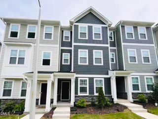 523 Deercroft Drive, Apex, NC 27539