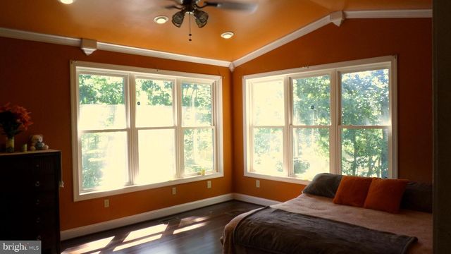 202 BAYLOR DR, Montross, VA 22520