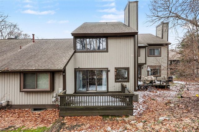 502 Stoneywood Drive, Brighton, MI 48116