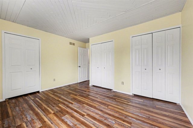 502 Stoneywood Drive, Brighton, MI 48116