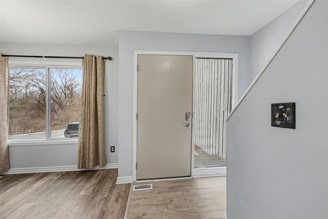 502 Stoneywood Drive, Brighton, MI 48116