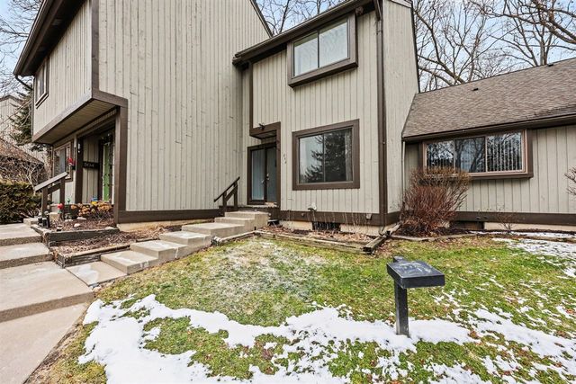 502 Stoneywood Drive, Brighton, MI 48116