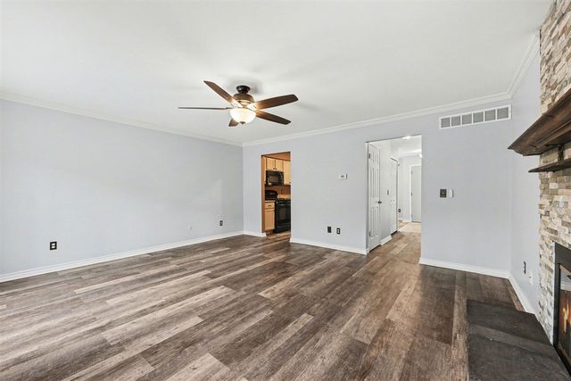 502 Stoneywood Drive, Brighton, MI 48116