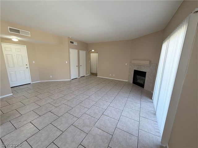 7230 Indian Creek Lane 104, Las Vegas, NV 89149