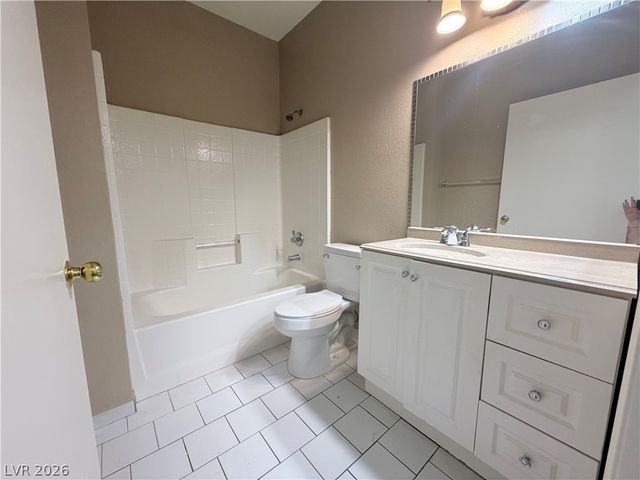 7230 Indian Creek Lane 104, Las Vegas, NV 89149