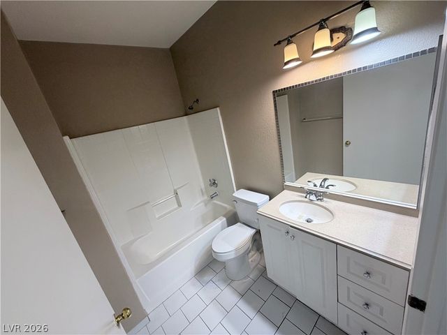 7230 Indian Creek Lane 104, Las Vegas, NV 89149