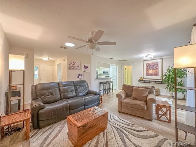 5941 W Dedham Trail, Crystal River, FL 34429