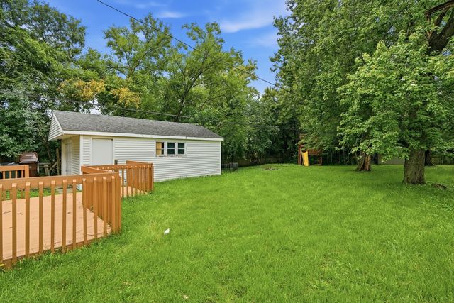 136 Well Street, Park Forest, IL 60466
