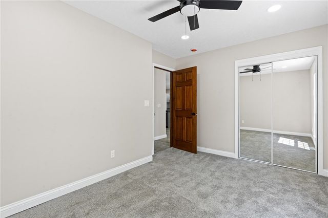 420 Clearcreek-Franklin Road, Springboro, OH 45066