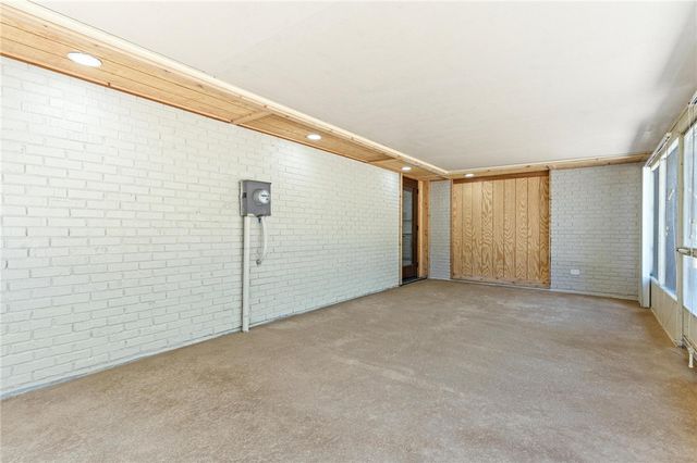 420 Clearcreek-Franklin Road, Springboro, OH 45066