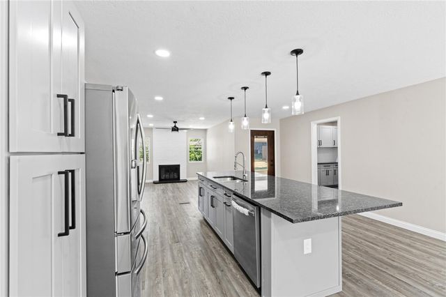 420 Clearcreek-Franklin Road, Springboro, OH 45066