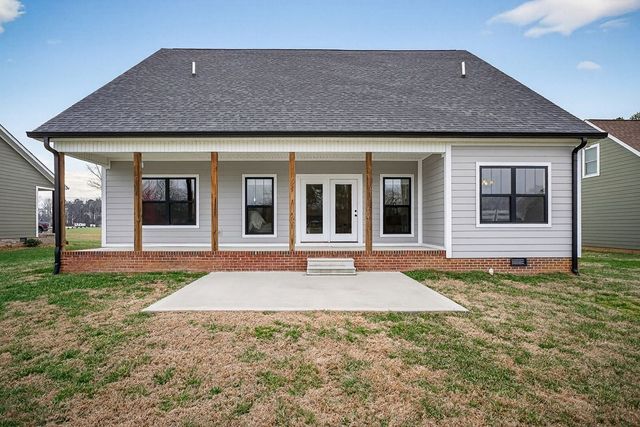 2545 Bowser Rd, Cookeville, TN 38506