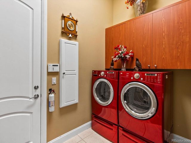 39 Royal Ann Dr, Englewood, CO 80111