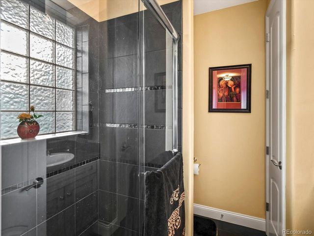 39 Royal Ann Dr, Englewood, CO 80111