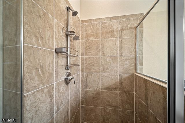 3357 Hampton BLVD, Alva, FL 33920