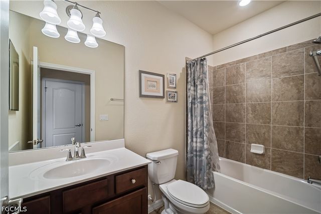 3357 Hampton BLVD, Alva, FL 33920