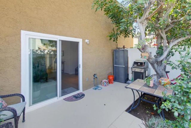 780 Ballantyne St J, El Cajon, CA 92021