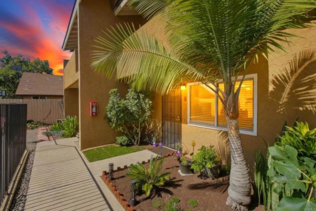 780 Ballantyne St J, El Cajon, CA 92021
