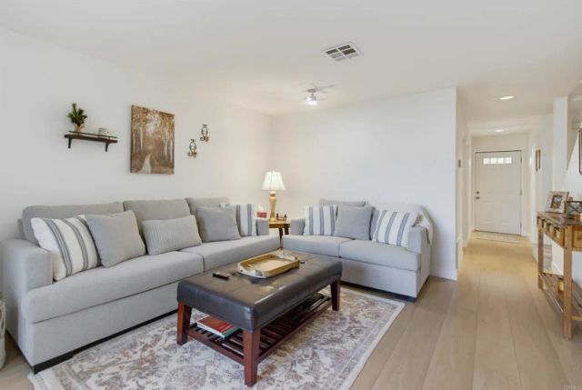 780 Ballantyne St J, El Cajon, CA 92021