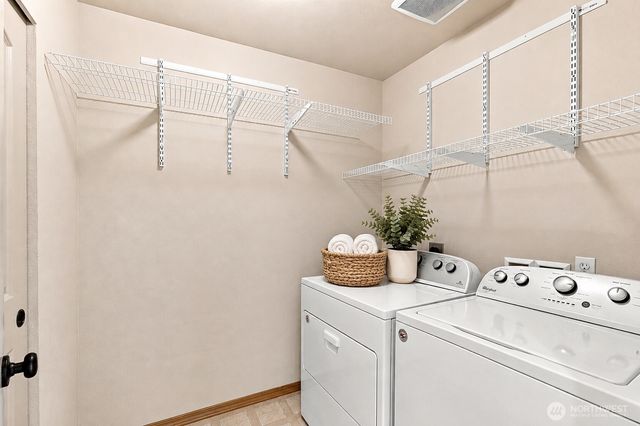 2709 157th Place SW, Lynnwood, WA 98087