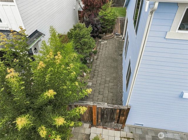 2709 157th Place SW, Lynnwood, WA 98087