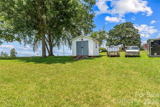 3955 Northernmistic Drive, Maiden, NC 28650
