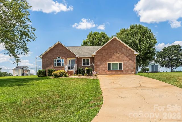 3955 Northernmistic Drive, Maiden, NC 28650
