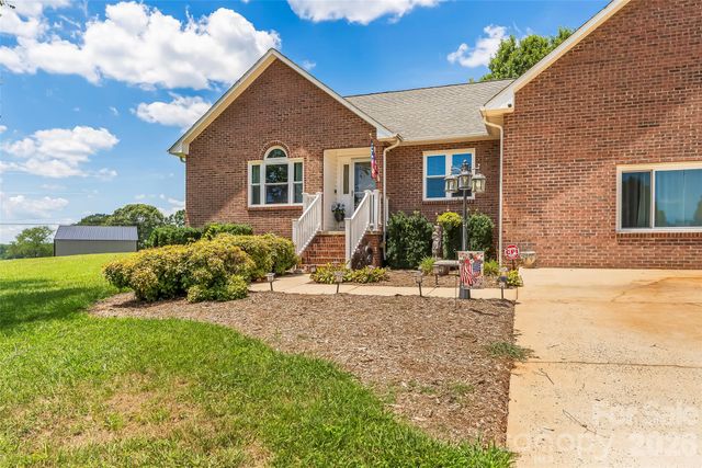 3955 Northernmistic Drive, Maiden, NC 28650