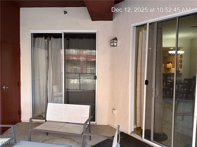 27 East Agate Avenue 201, Las Vegas, NV 89123