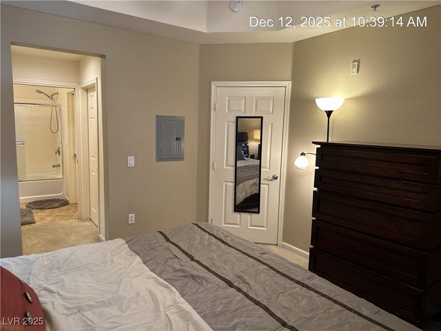 27 East Agate Avenue 201, Las Vegas, NV 89123