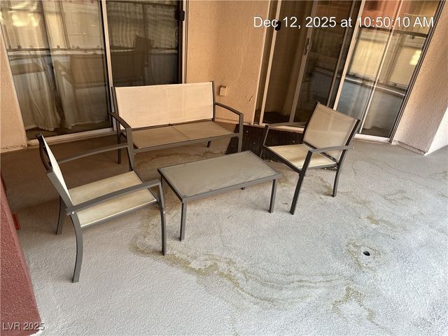 27 East Agate Avenue 201, Las Vegas, NV 89123