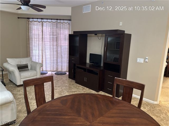 27 East Agate Avenue 201, Las Vegas, NV 89123