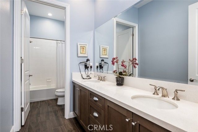 11003 Sweetwater Court, Chatsworth (los Angeles), CA 91311