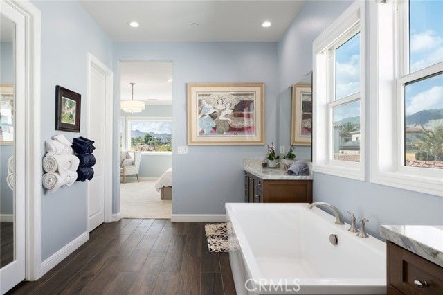 11003 Sweetwater Court, Chatsworth (los Angeles), CA 91311