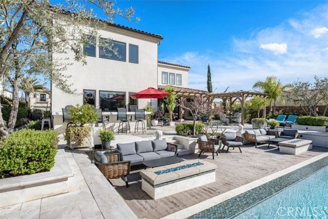 11003 Sweetwater Court, Chatsworth (los Angeles), CA 91311