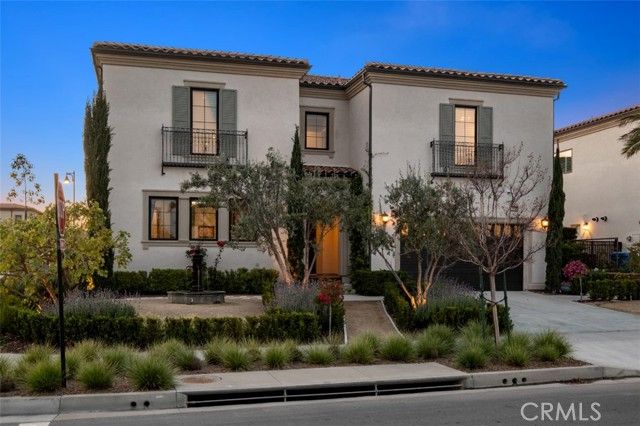 11003 Sweetwater Court, Chatsworth (los Angeles), CA 91311