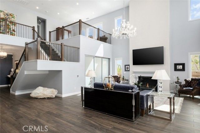 11003 Sweetwater Court, Chatsworth (los Angeles), CA 91311