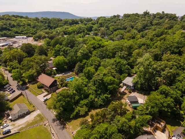 811 Poindexter Avenue, Chattanooga, TN 37412