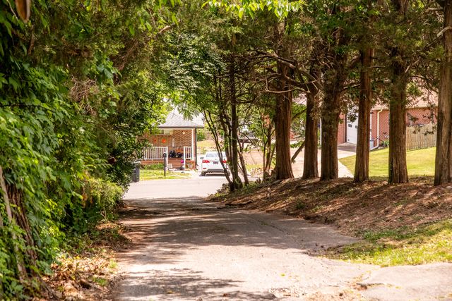 811 Poindexter Avenue, Chattanooga, TN 37412