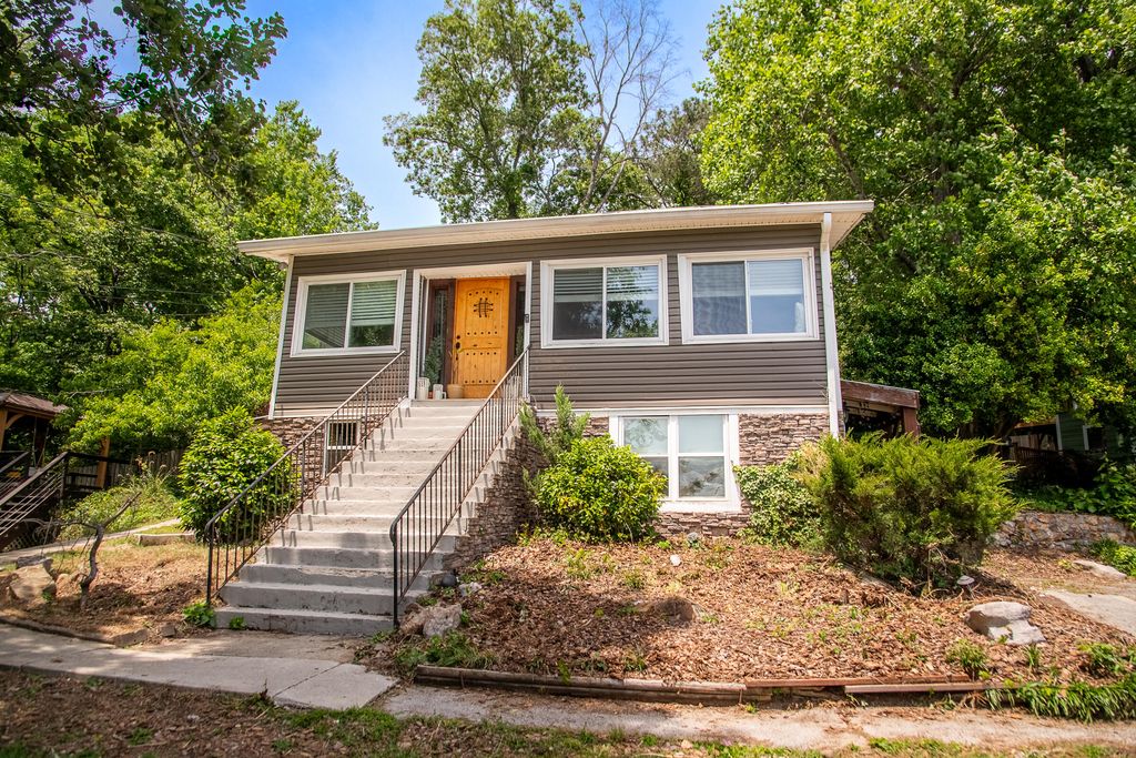 811 Poindexter Avenue, Chattanooga, TN 37412