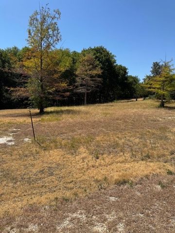 408 Muskingum Road, Waxahachie, TX 75165