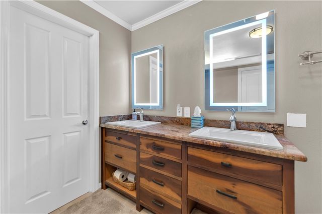 9 Kintyre Place, Bella Vista, AR 72715