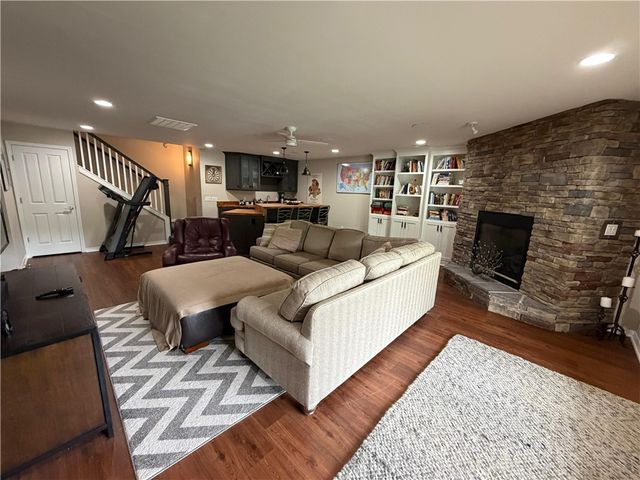 9 Kintyre Place, Bella Vista, AR 72715