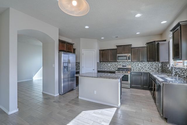 1161 Fascination Street NE, Rio Rancho, NM 87144