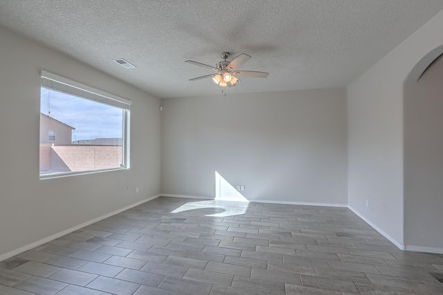 1161 Fascination Street NE, Rio Rancho, NM 87144