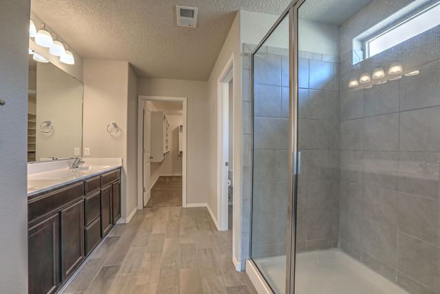 1161 Fascination Street NE, Rio Rancho, NM 87144