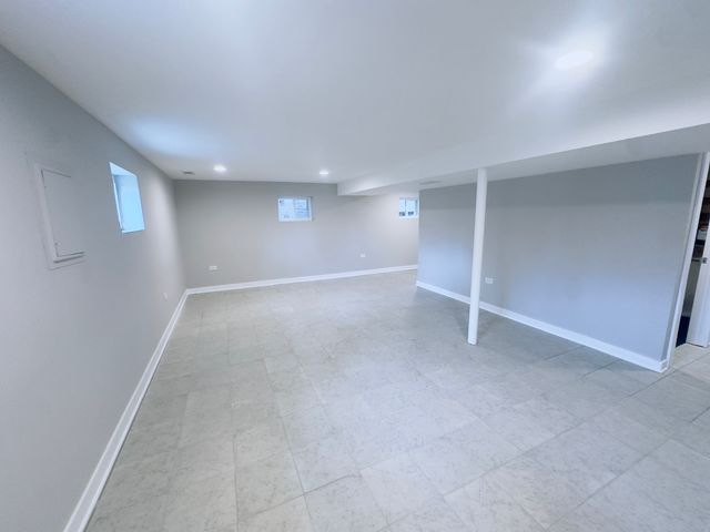 1023 W 108th Street, Chicago, IL 60643